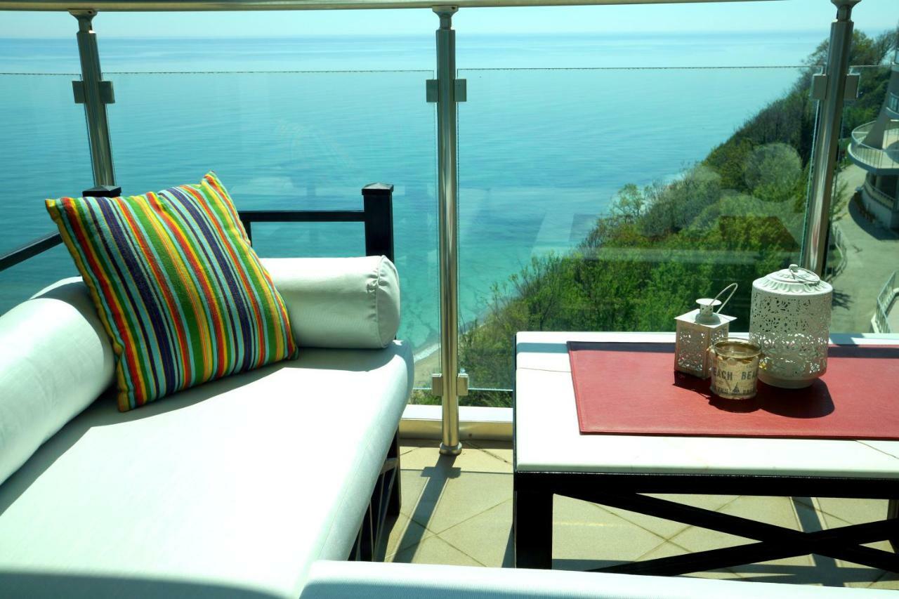 Silver Beach Delux Apartments Byala  Bagian luar foto