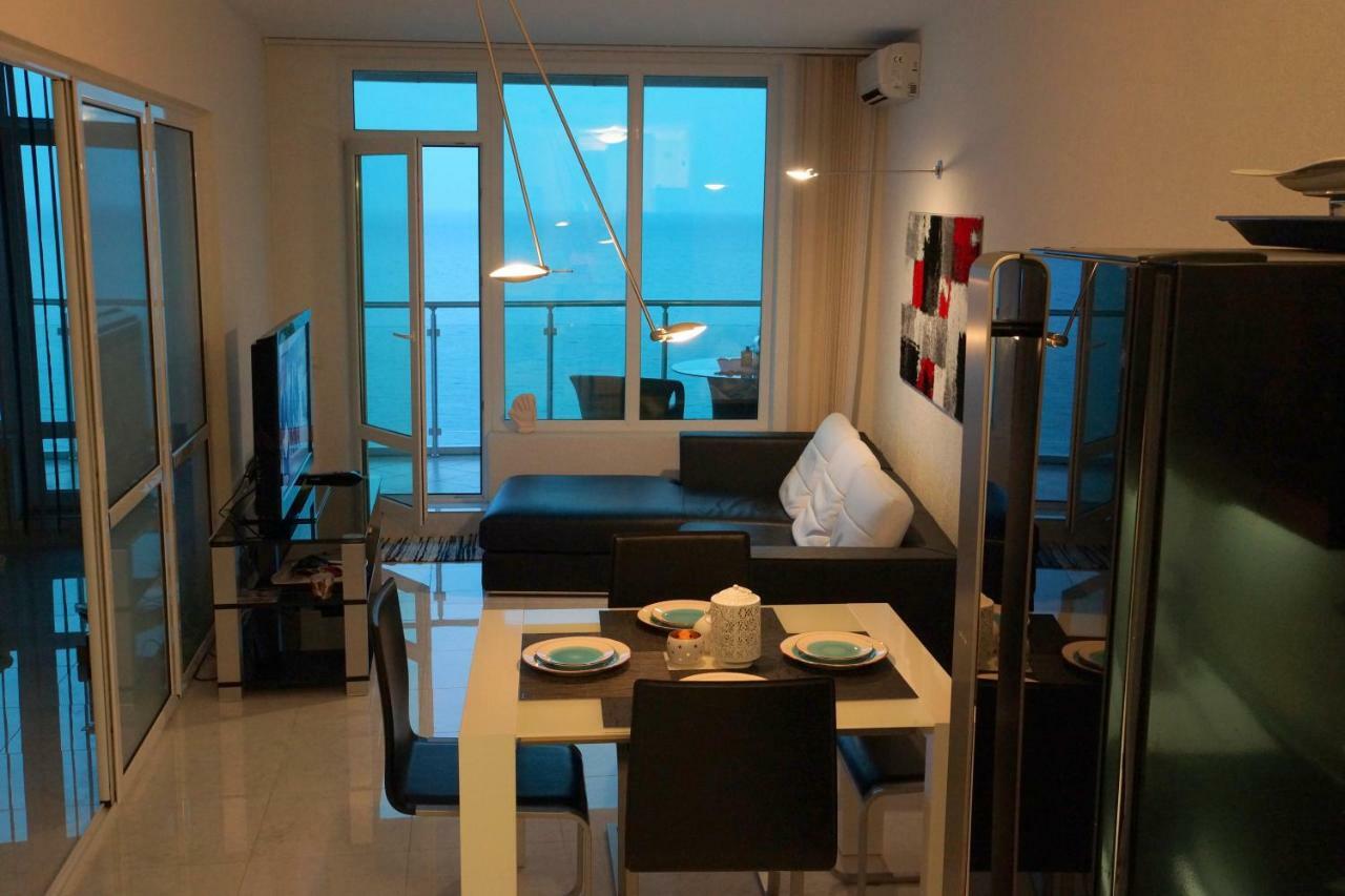 Silver Beach Delux Apartments Byala  Bagian luar foto