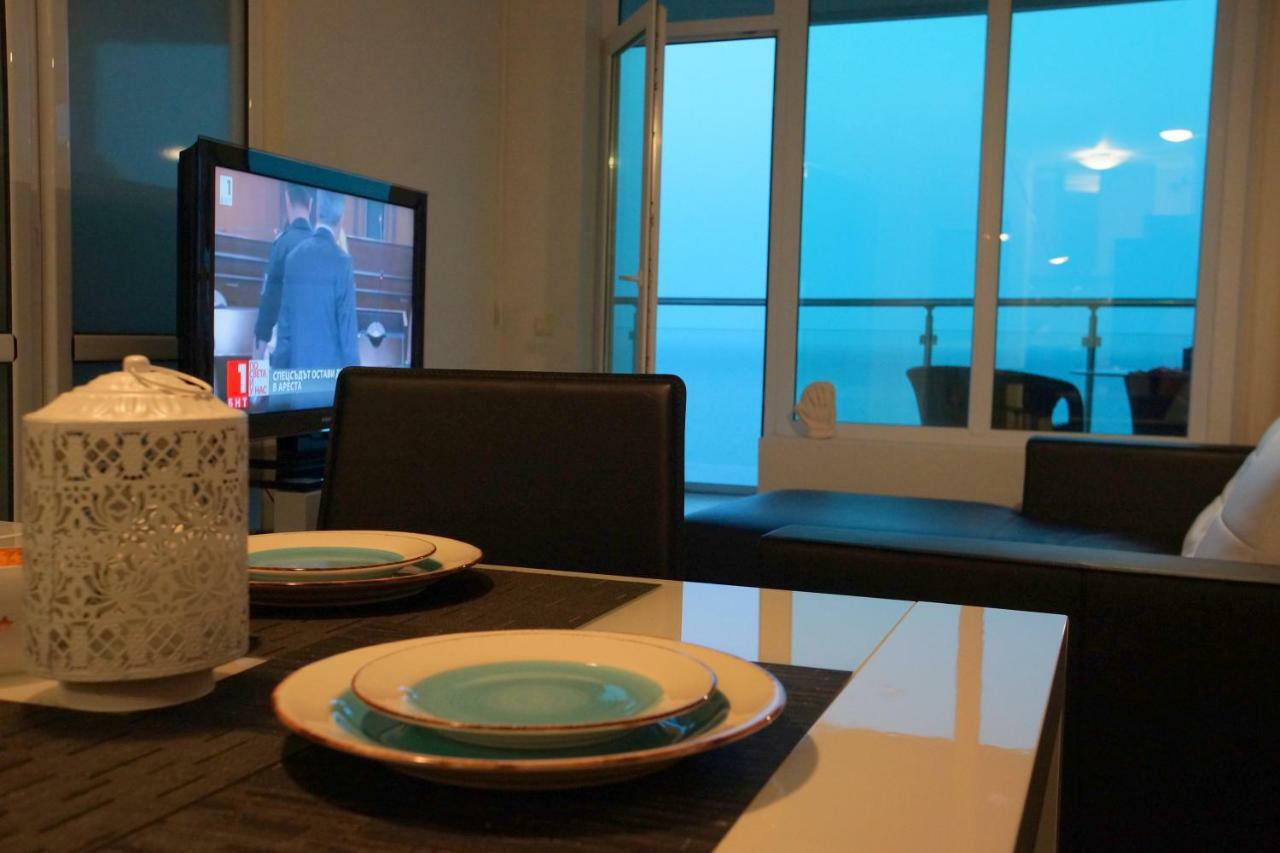 Silver Beach Delux Apartments Byala  Bagian luar foto