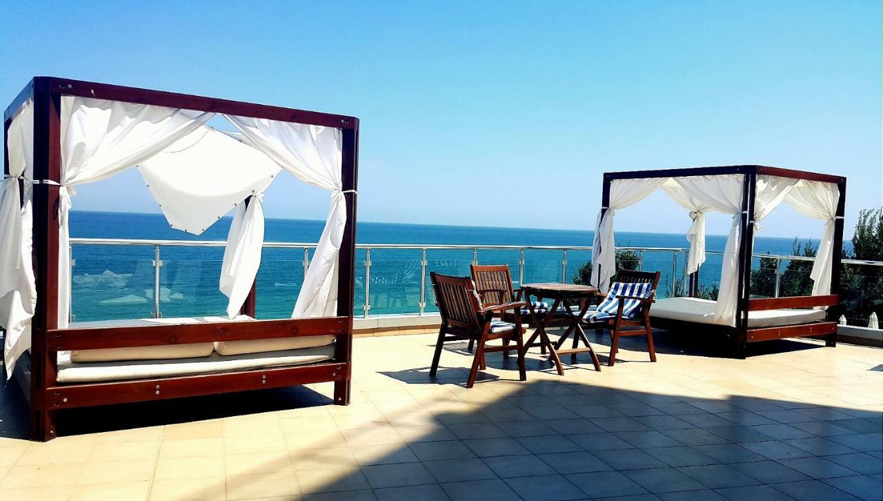 Silver Beach Delux Apartments Byala  Bagian luar foto