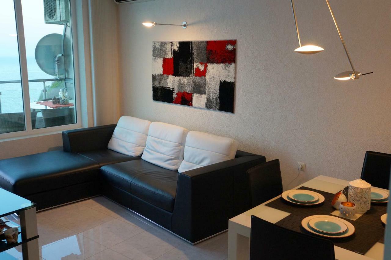 Silver Beach Delux Apartments Byala  Bagian luar foto