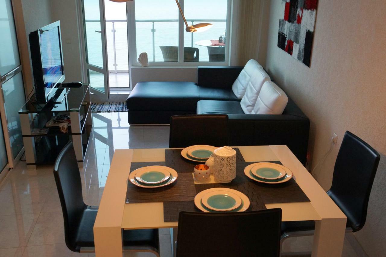 Silver Beach Delux Apartments Byala  Bagian luar foto