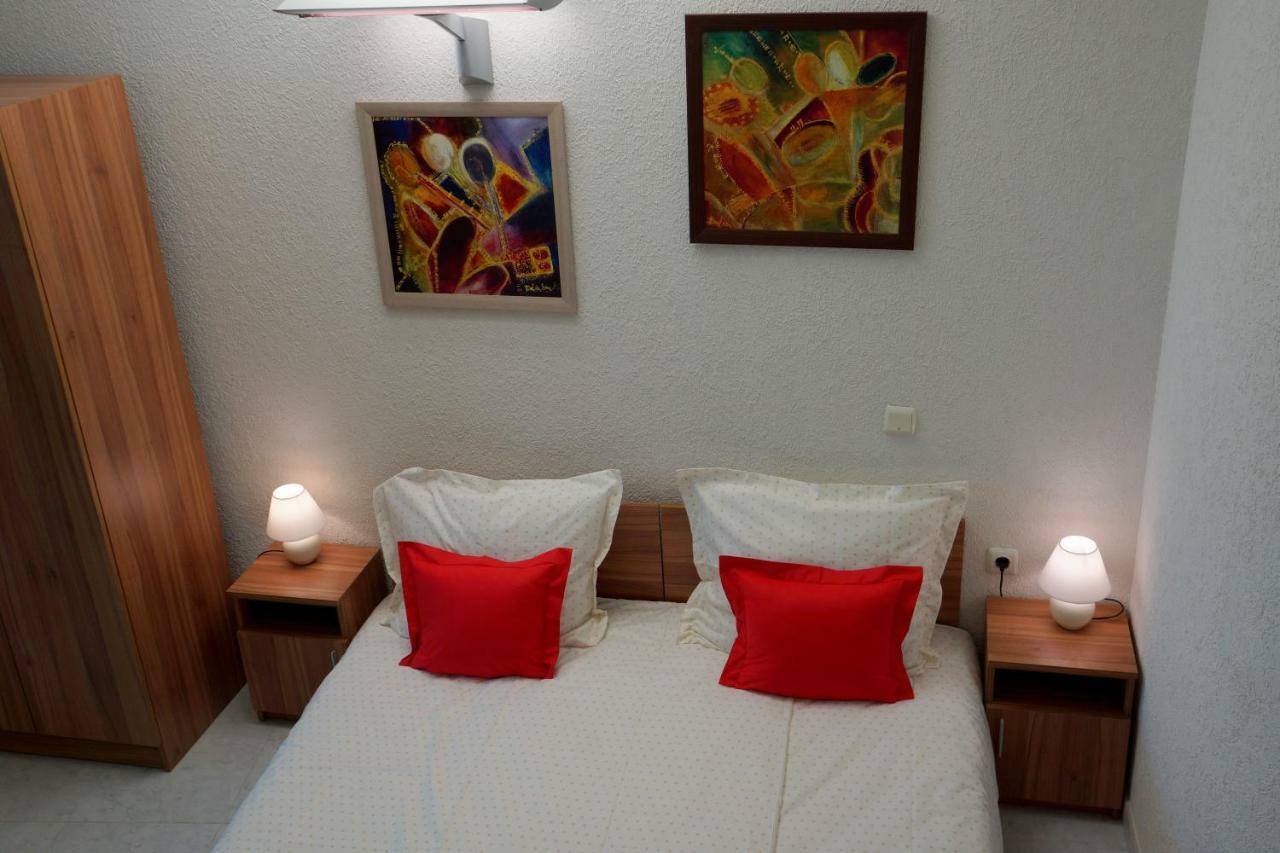 Silver Beach Delux Apartments Byala  Bagian luar foto