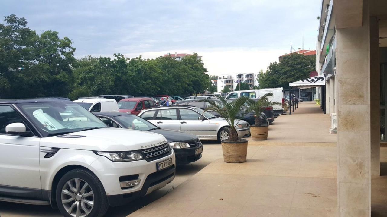 Silver Beach Delux Apartments Byala  Bagian luar foto